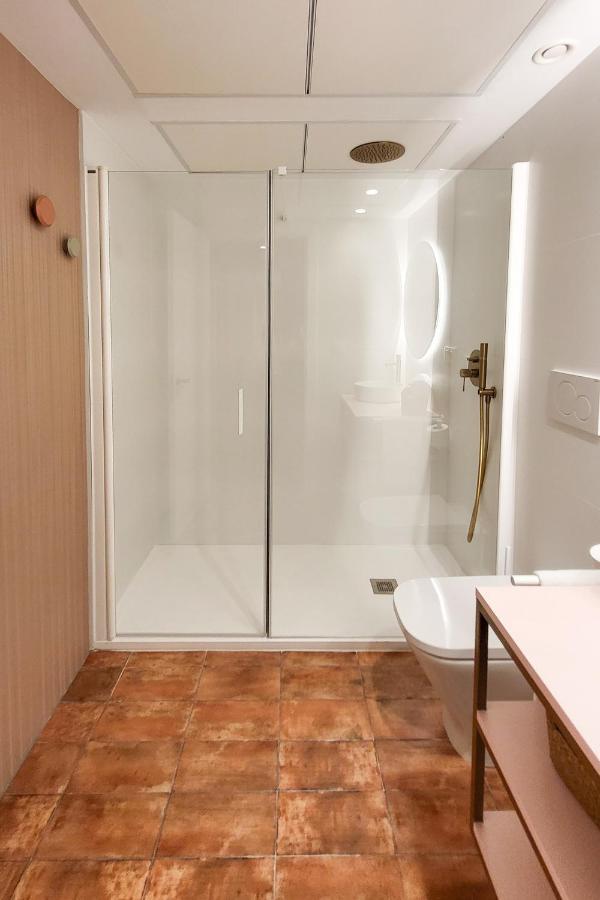 Apartamentos Las Ciencias F Valencia Exteriör bild