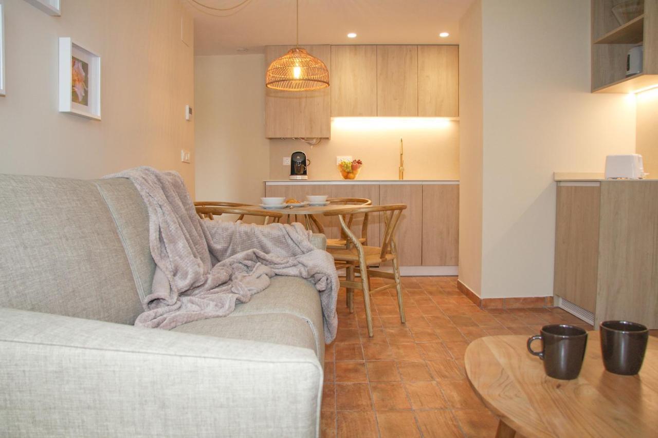 Apartamentos Las Ciencias F Valencia Exteriör bild