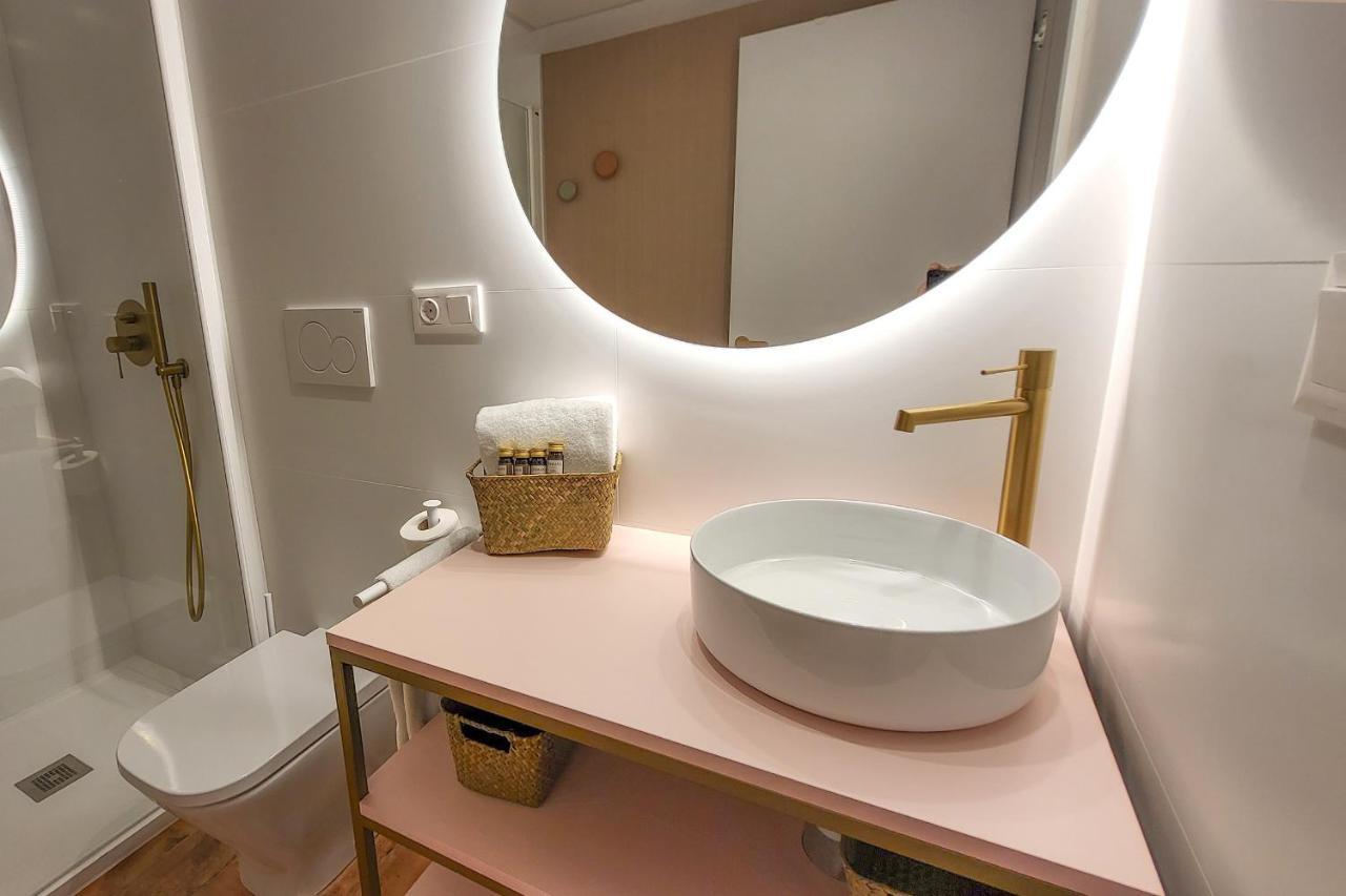 Apartamentos Las Ciencias F Valencia Exteriör bild